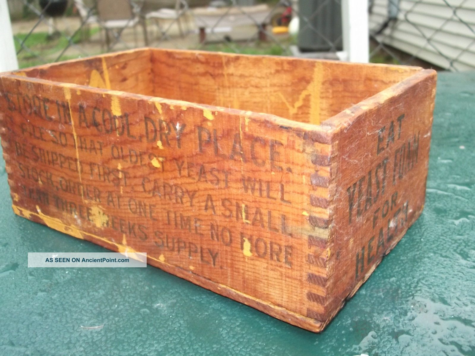 Antique Yeast Foam Northwestern Yeast Co.  Chicago Wooden Advertising Box Boxes photo
