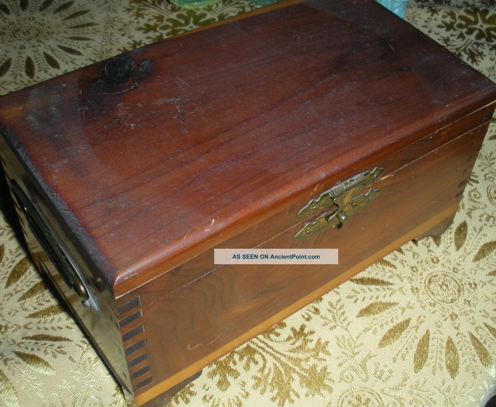 Dovetail Cedar Wooden Box Dresser Trinket Brass Handle Boxes photo