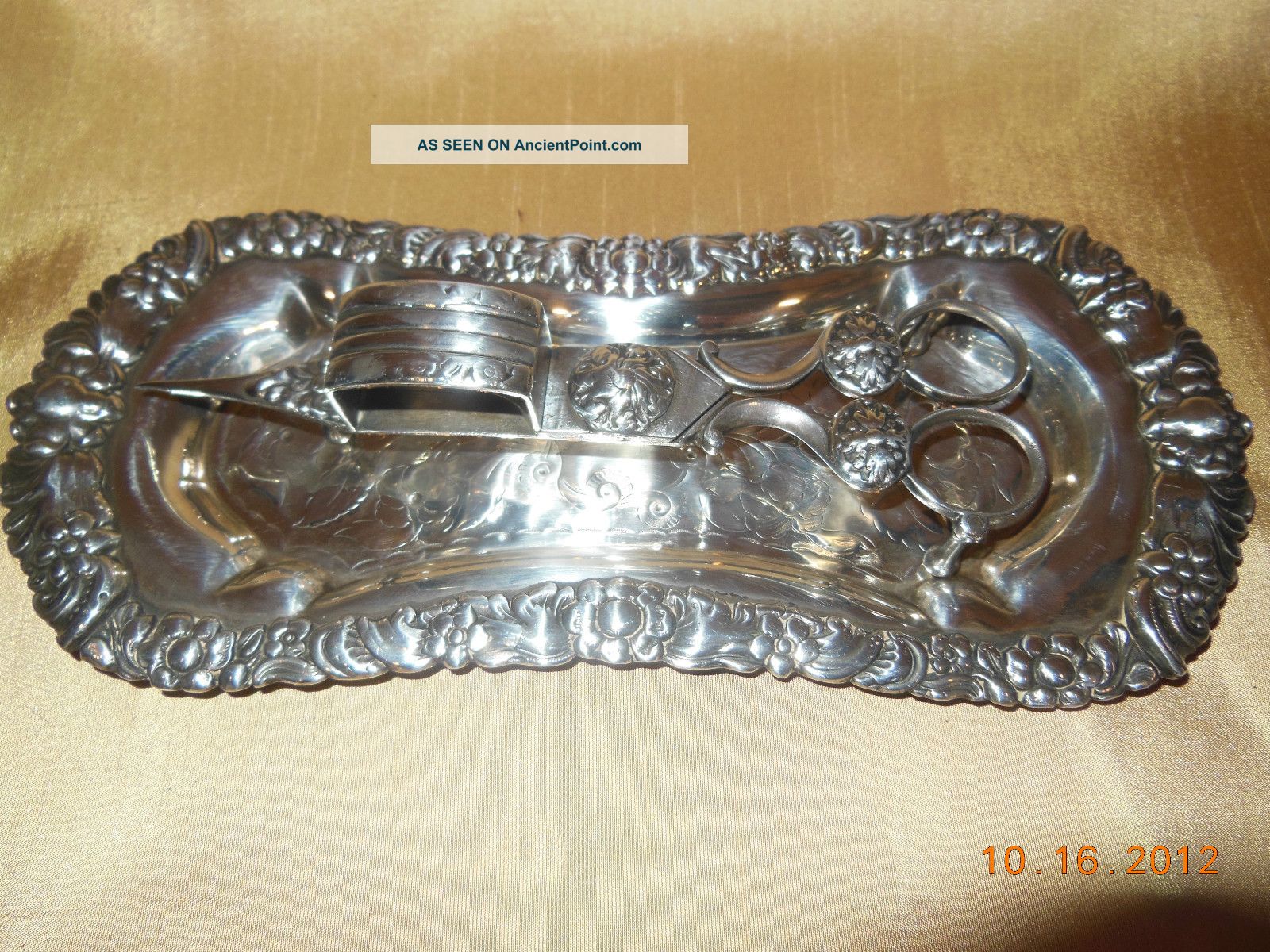 Antique Silver Plated Candle Wick Cutter/trimmer W/tray Metalware photo