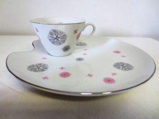 Vtg Tea Cup With Saucer Snack Tennis Set Art Deco Modern Diner Retro Abstract photo