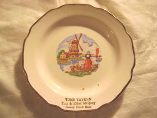 - Toms Tavern - Tom & Ethel Mcquay - Stoney Creek Road - (ceramic Souvenir Plate) photo