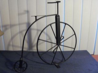 Wrought Iron Old Fashion Bike - Great For Displaying Dolls/bears photo