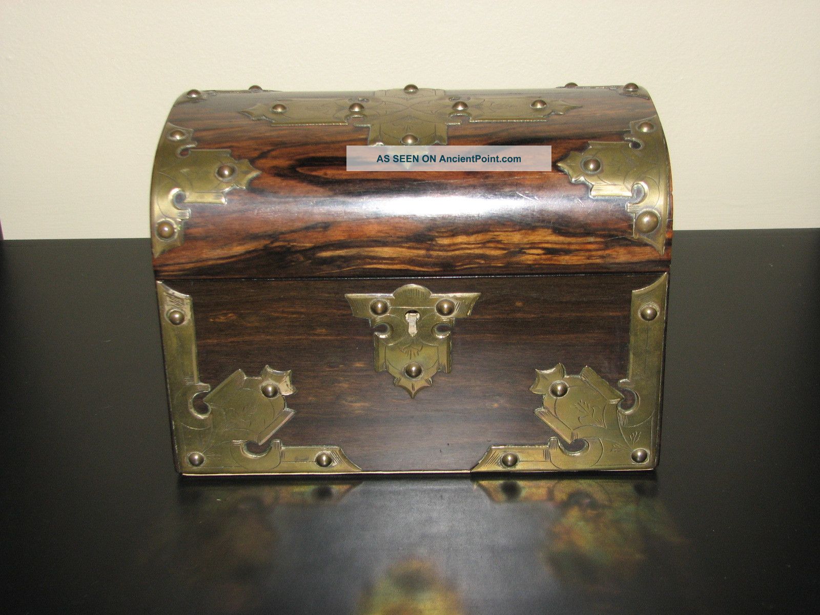 Antique C 1850 English Burl Wood Tea Caddy With Brass Work Domed Lid Hobnail Boxes photo