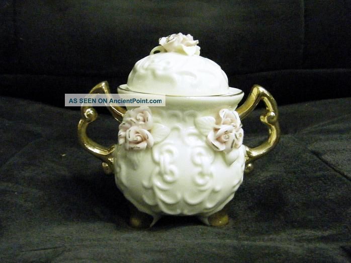 4 Piece Porcelain Miniature Tea Set Teapots & Tea Sets photo