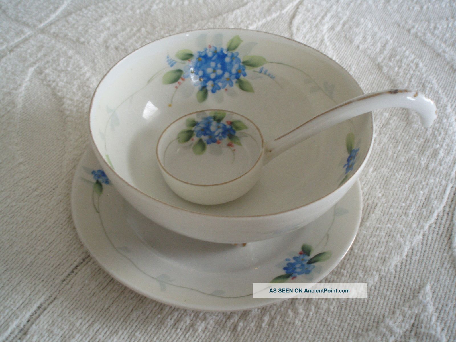 3 Pce Handpainted Nippon Footed Serving Bowl W.  Saucer & Ladle Bowls photo