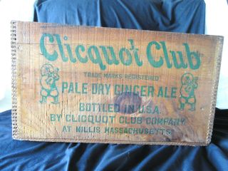 Vtg.  Clicquot Club Ginger Ale Soda Dovetail Wood Crate Eskimo Holding Bottle photo