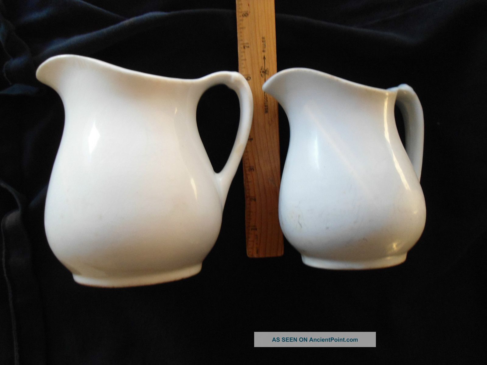 Illinois China Co (stetson) Small Pair Of Pitchers Mugs & Tankards photo