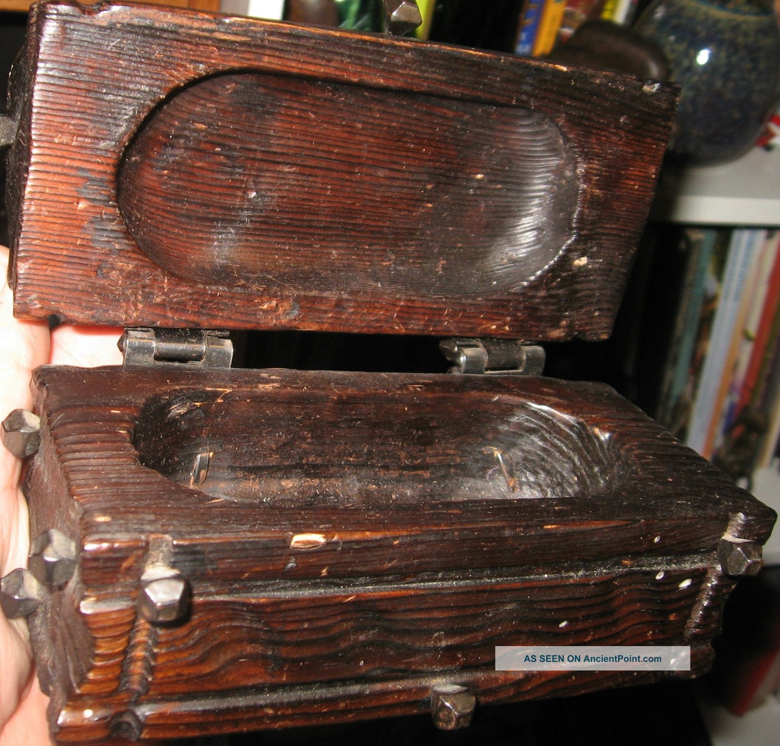 Small Rustic Wood Box,  Unknown Age & Origin Boxes photo