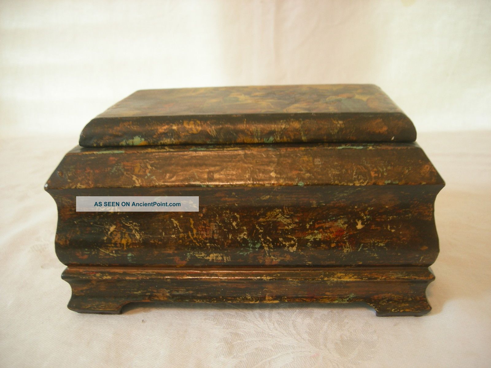Vintage Faux Painted Box W/ Colonial Picture Top Great Lines Boxes photo