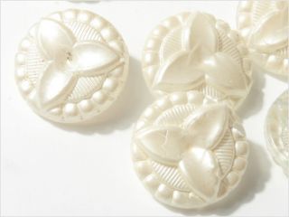 (12) 18 Mm 20´s Antique Vintage Czech Faux Pearl Flower Clear Glass Buttons photo