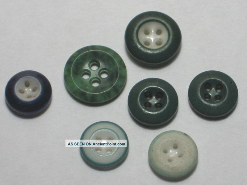 Vintage Lot China Buttons Rimmed Green Blue Buttons photo