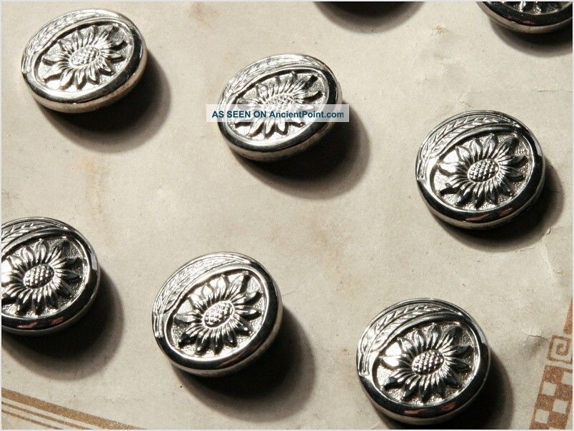 Card (24) 14 Mm 30´s Vintage Czech Art Deco Silvered Floral Glass Buttons Buttons photo