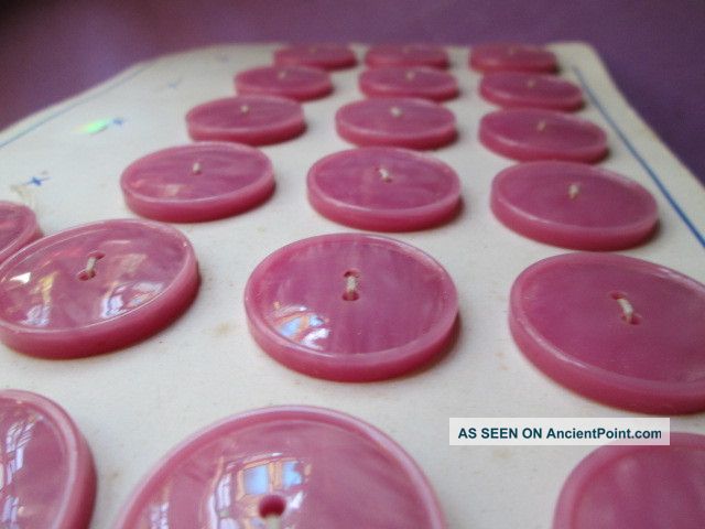 Antique/vintage Buttons From Pink/lila Buttons photo