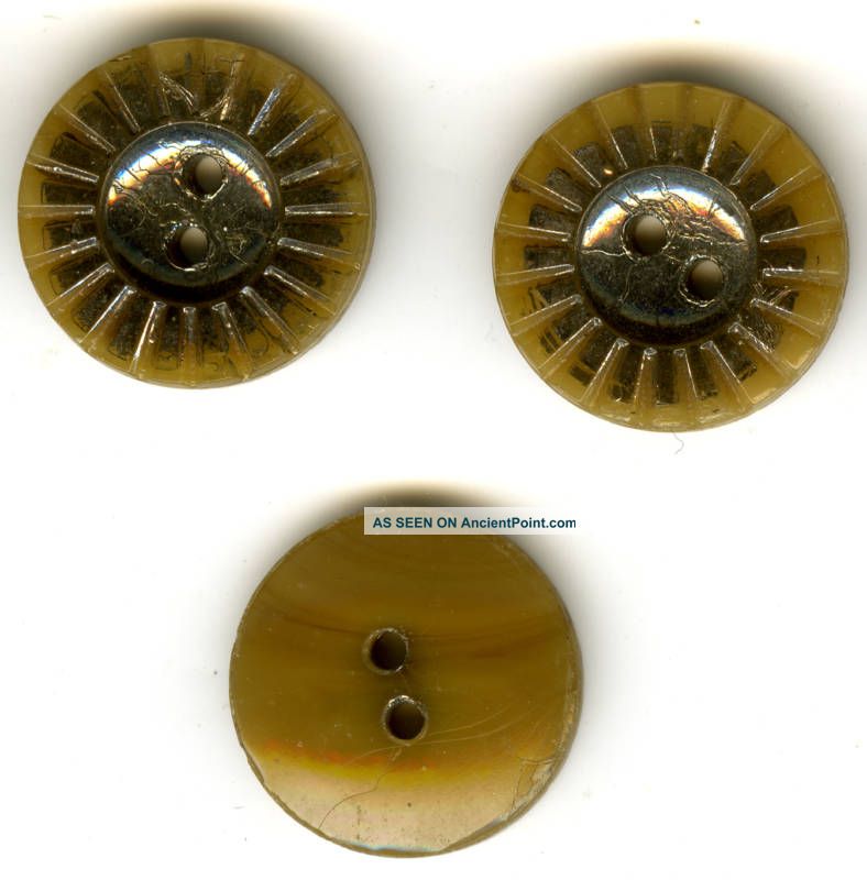 Antiq.  Horn Buttons (5),  C.  1890s? Buttons photo