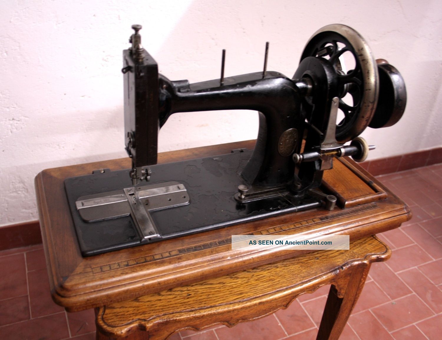 Macchina Da Cucire Suprema,  Wertheim,  Francoforte,  1890/1910.  Old Sewing Machine Sewing Machines photo