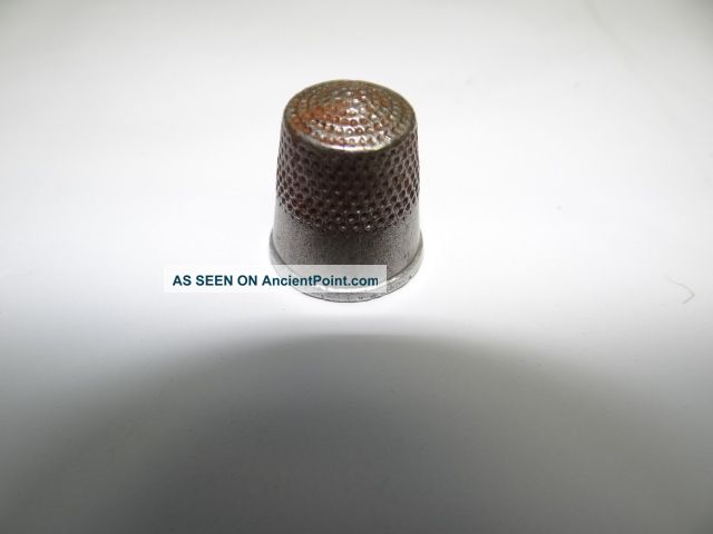 Antique Old Unmarked Metal Sewing Tool Safety Accessory Thimble Nr Thimbles photo