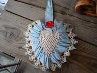 Victorian Lavender Heart Shape Crochet Pin Cushion Gc photo
