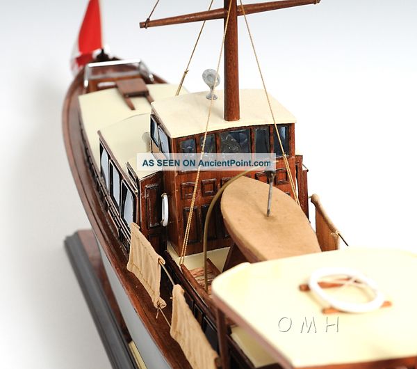 Dolphin Canada Motor Yacht Wooden Model 26 " Power Boat