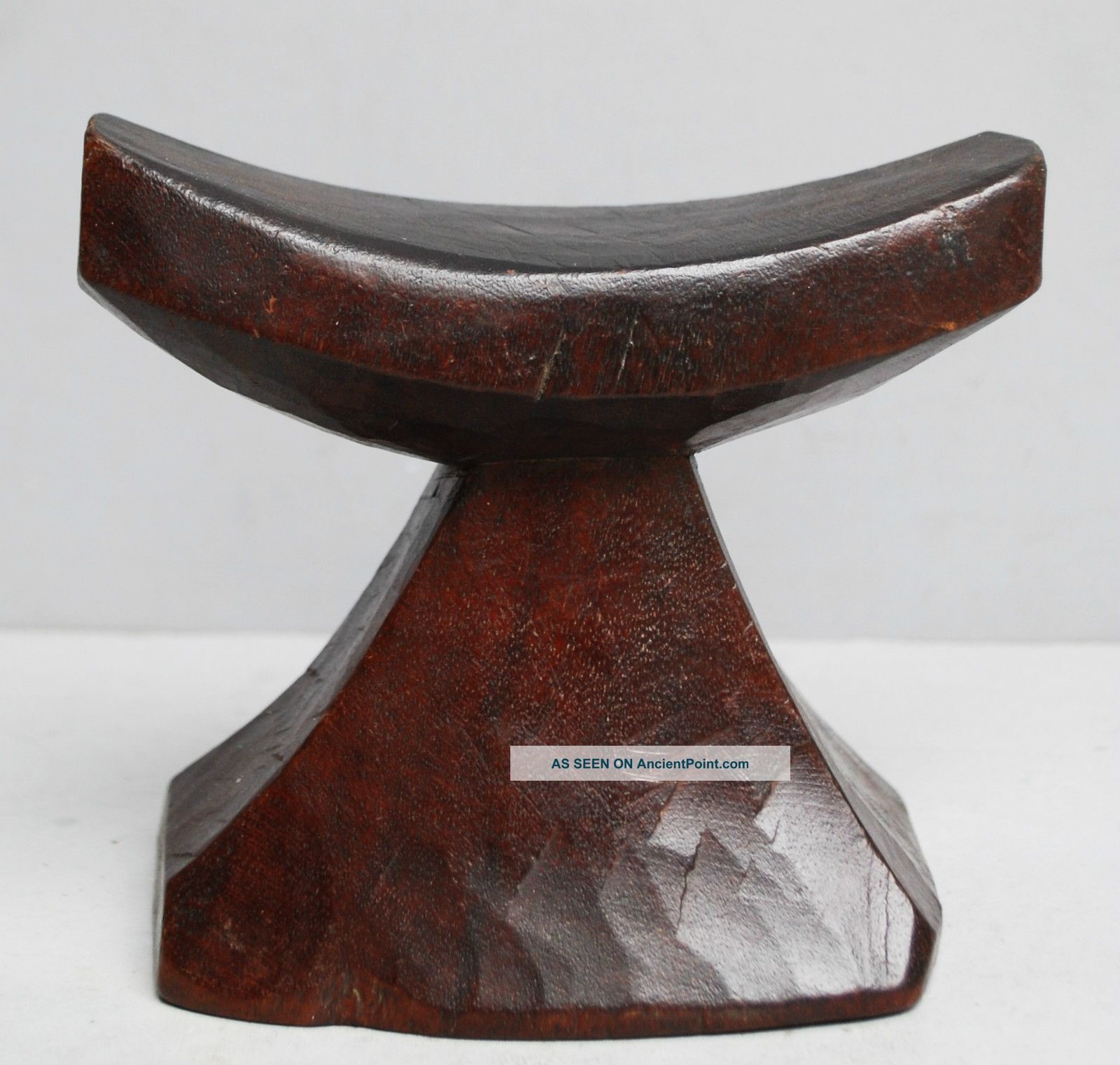 An Elemental Ethiopian Headrest With Distinctly Handmade Form Other photo