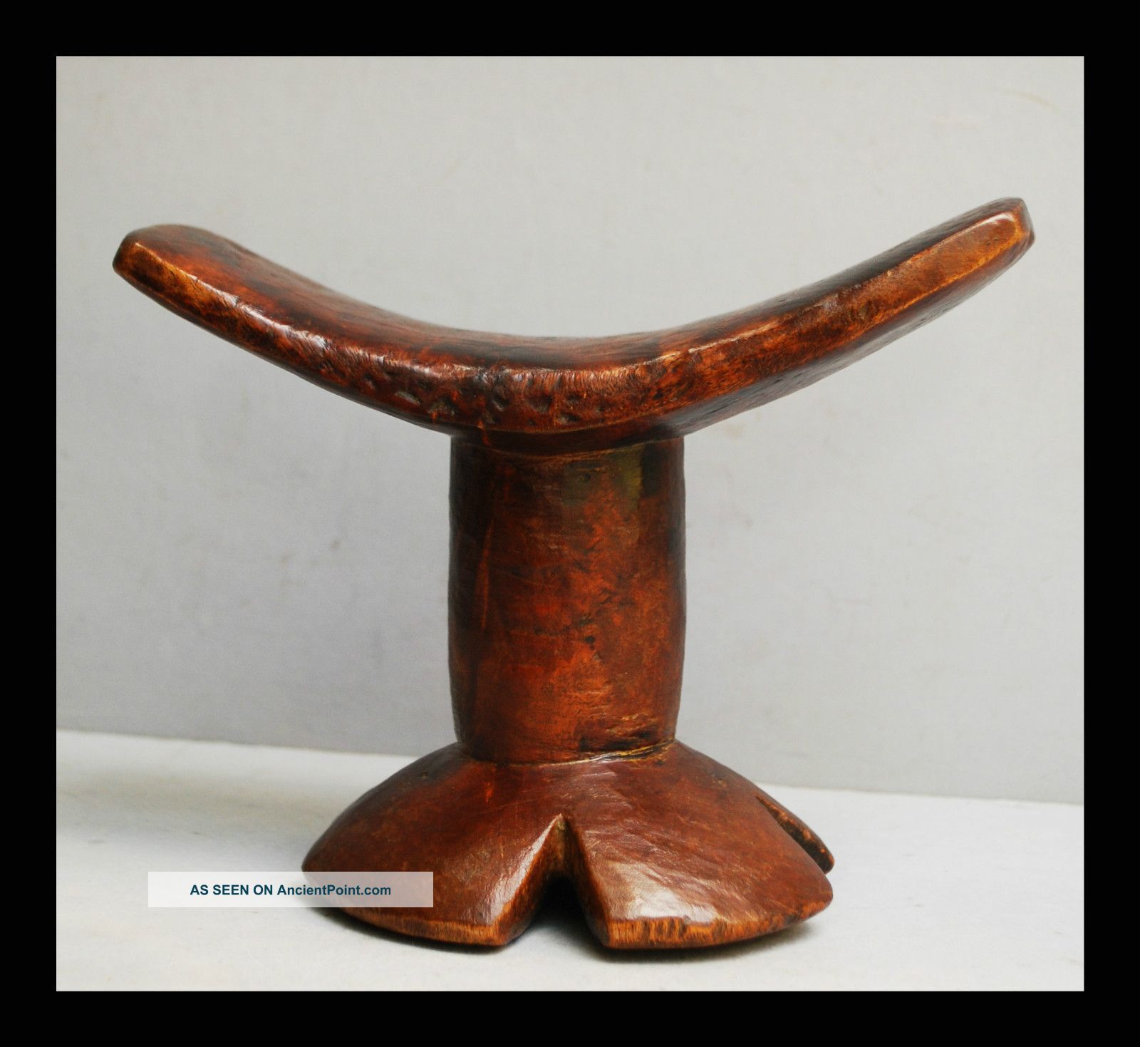 An Immaculate Ethiopian Headrest With Camel Hoof Base Other photo