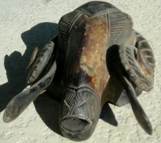 Large Antique Baule Kuamanbo Ram ' S Head Mask - $100.  Off photo