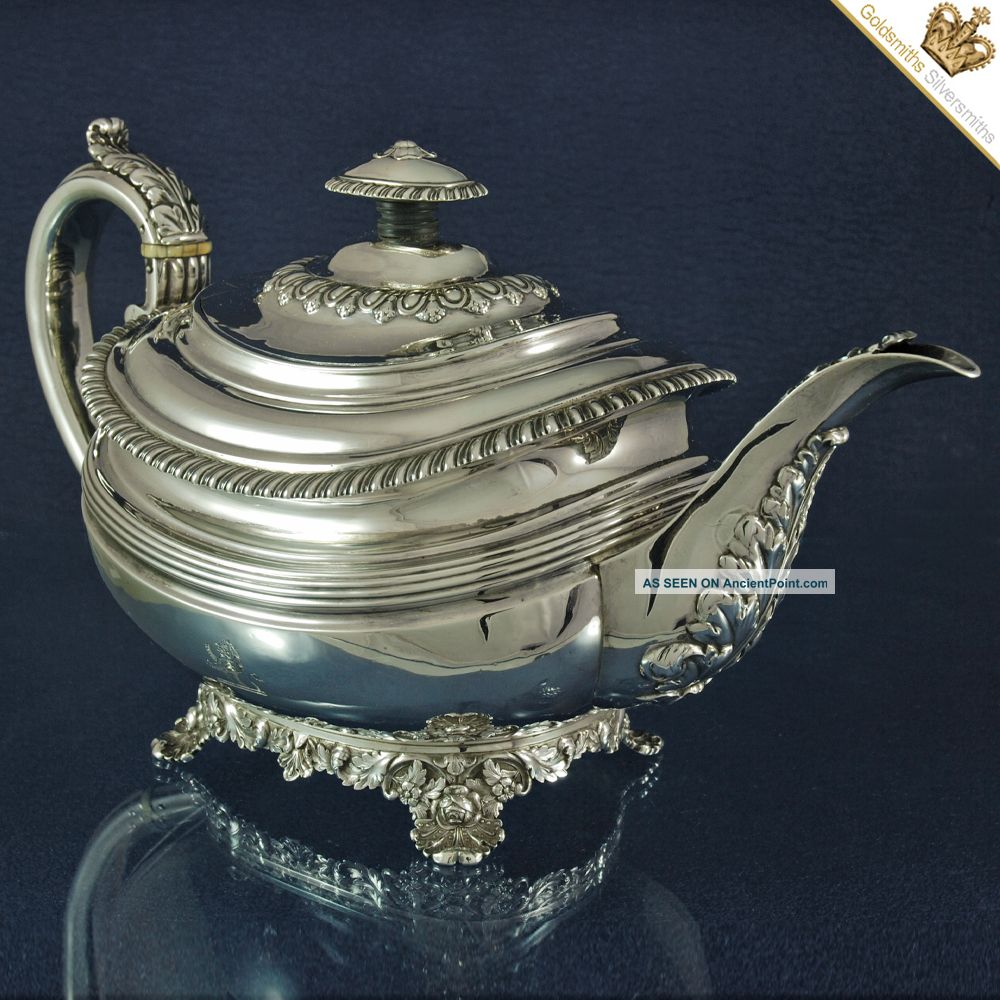 Silver Georgian Teapot By Rebecca Emes & Edward Barnard (i) London 1823 Tea/Coffee Pots & Sets photo
