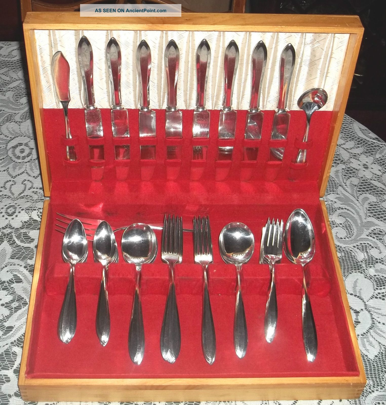 Oneida Community Patrician Flatware For 8 W/ Box No Monograms 54 Pieces Oneida/Wm. A. Rogers photo