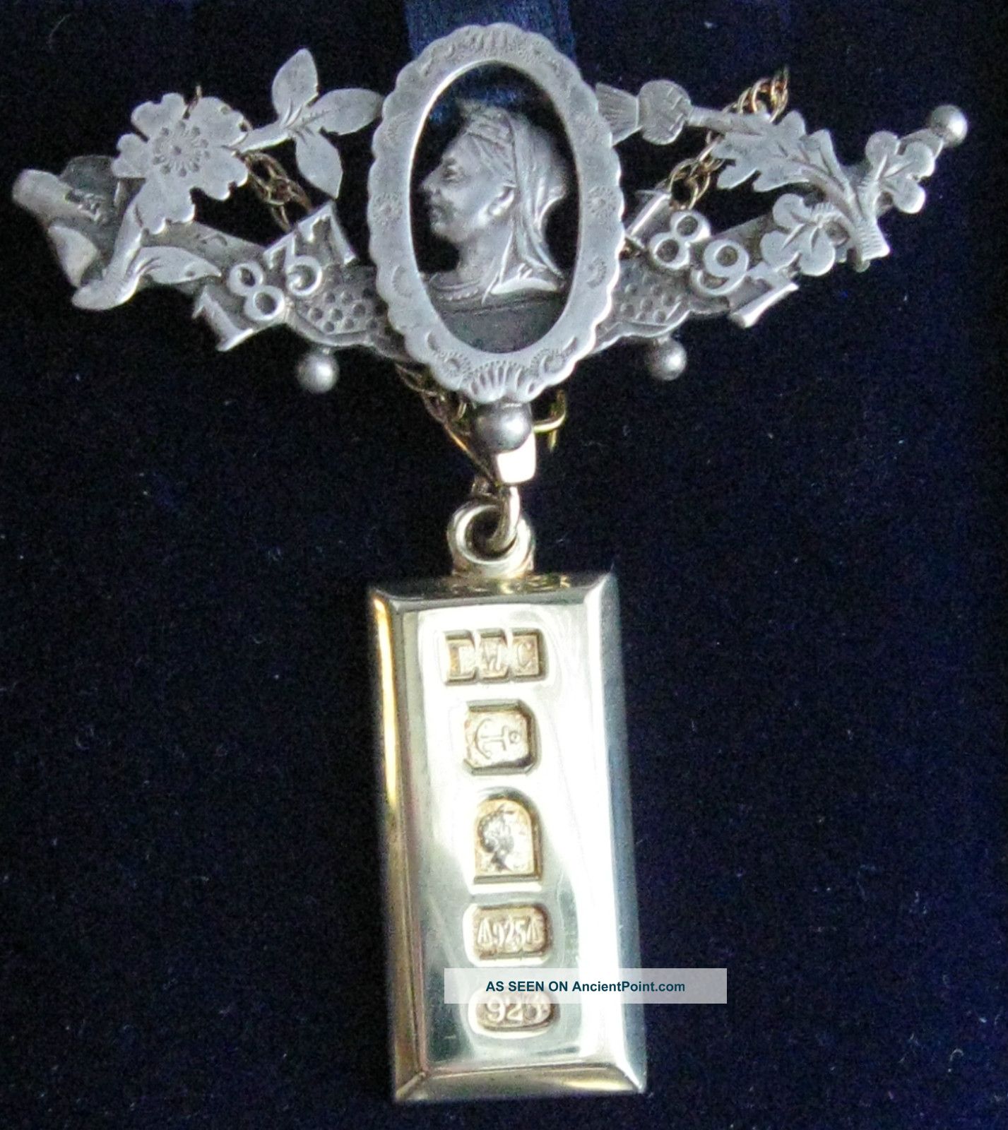 Antique Victorian Silver Brooch Pin Queen Victoria Diamond Jubilee,  1896/1897 Brooches/ Jewellery photo
