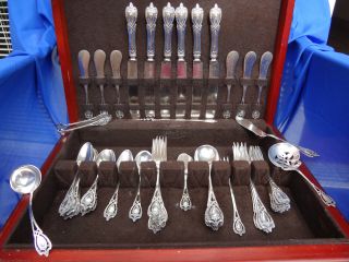 Lunt Sterling Silver Flatware And Serving Set In Monticello Design photo