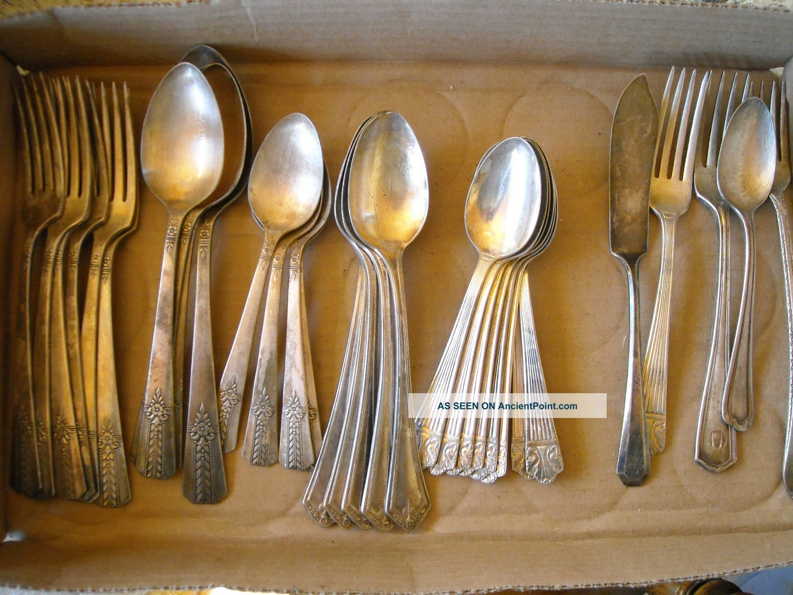 Mixed Silver Plate Forks,  Spoons,  Etc.  Nr Mixed Lots photo