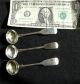 3 London Sterling Fiddle Thread Mustard Spoons,  J.  Beebe (1821) + W.  Eaton (1824) United Kingdom photo 2