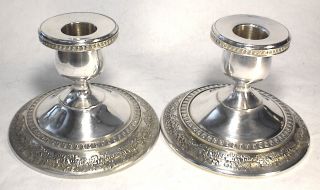 Ornate Derby S.  P.  Co.  Repousse Silverplated Candlestick Candle Holder Set - photo