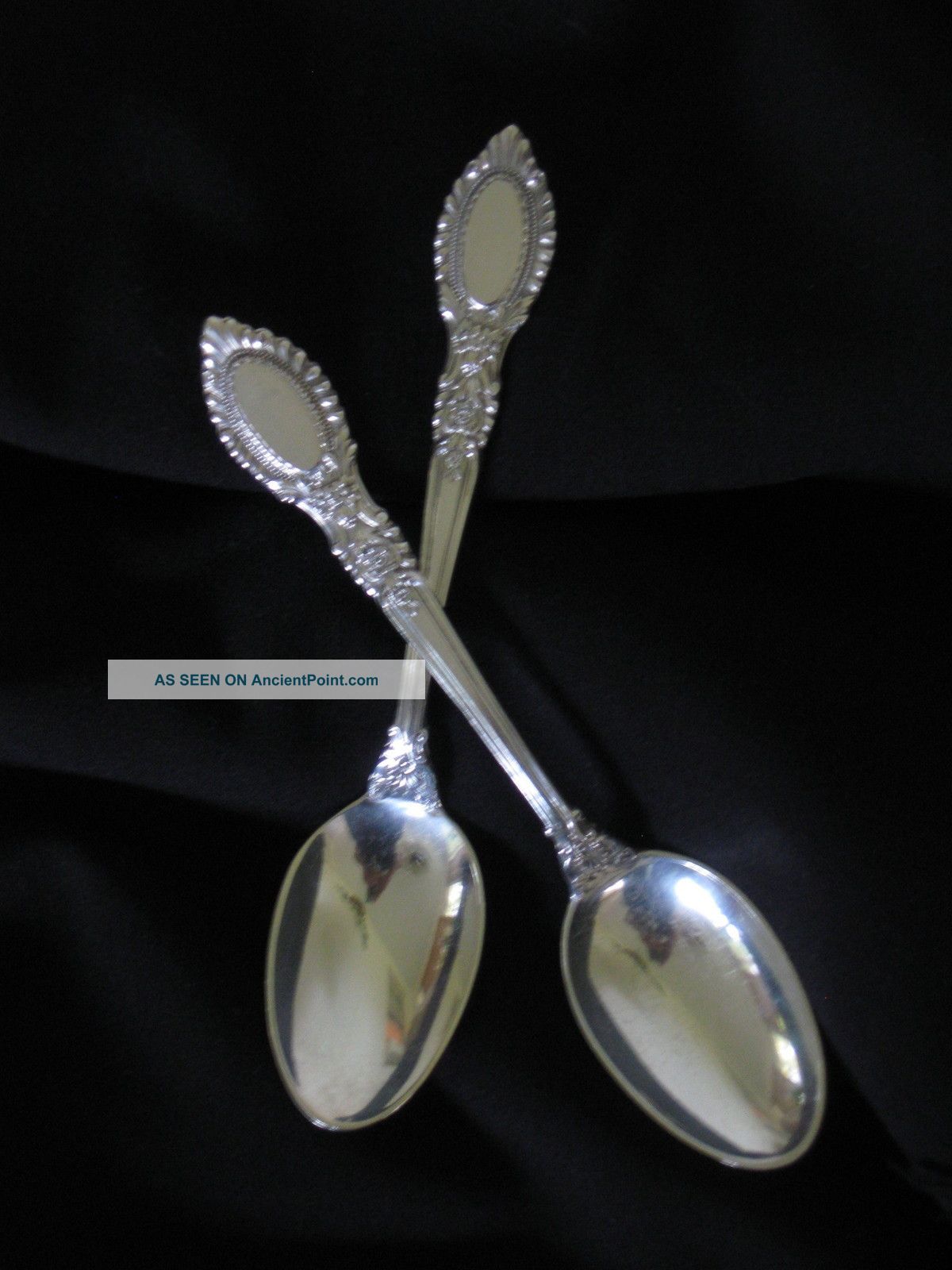 Reed & Barton Guildhall Sterling Silver Teaspoons Pair Reed & Barton photo