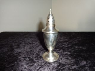 Vintage M Mueck - Cary 1940 ' S Sterling Silver Salt Shaker 32.  1g photo