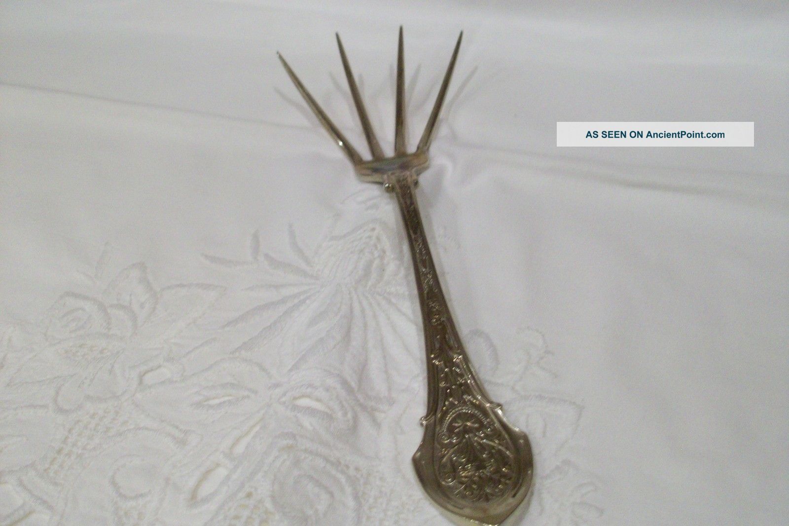 Wood & Hughes 1878 Sterling Silver Lettuce Or Meat Fork - Angelo Pattern Other photo
