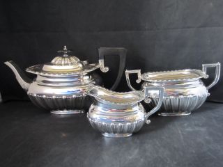 Solid Silver 3 Piece Tea Set Service - Pot,  Sugar Bowl & Cream Jug - Sheff 1900 photo
