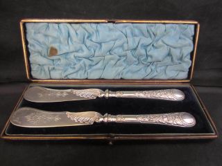 Cased Pair Of Solid Silver Butter Spreaders - Sheffield 1879 photo