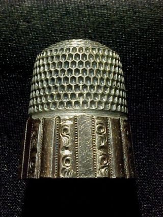 Antique Gold & Sterling Thimble photo