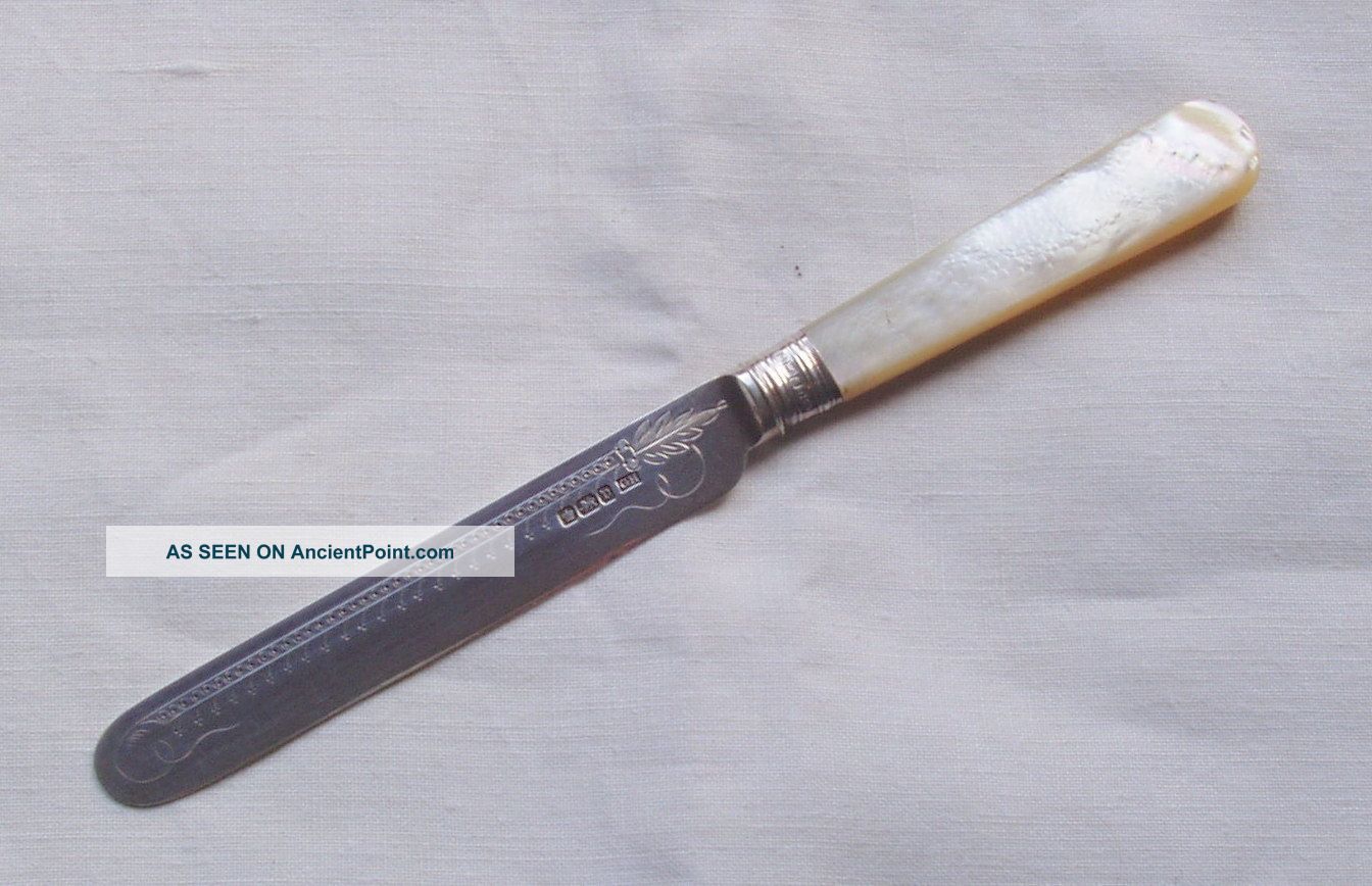 Antique 1913 Silver & Mop Butter Knife,  George Howson,  Sheffield,  42.  8 Grams Other photo