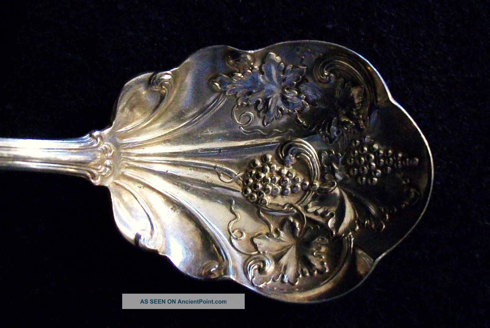 A.  S.  Co.  Silverplate Scalloped Spoon Grapes Patent 4.  10 - 06 Other photo
