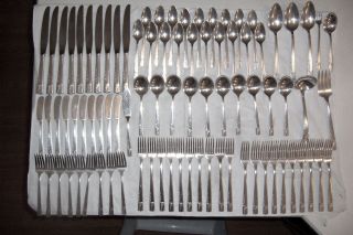 Oneida Nobility Plate Caprice Service For 10 Silverplate Flatware Set 87 Pieces photo