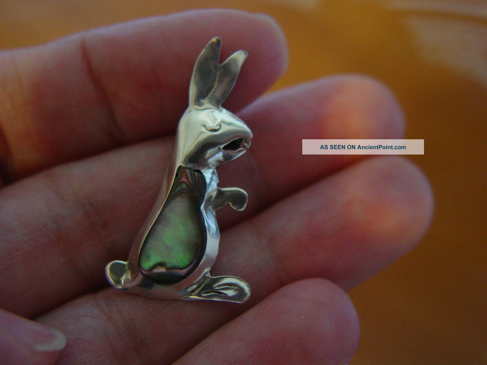 Sterling Silver 925 Bunny Rabbit W/mother Of Pearl Pin / Broch 2.  0 Grams Mixed Lots photo