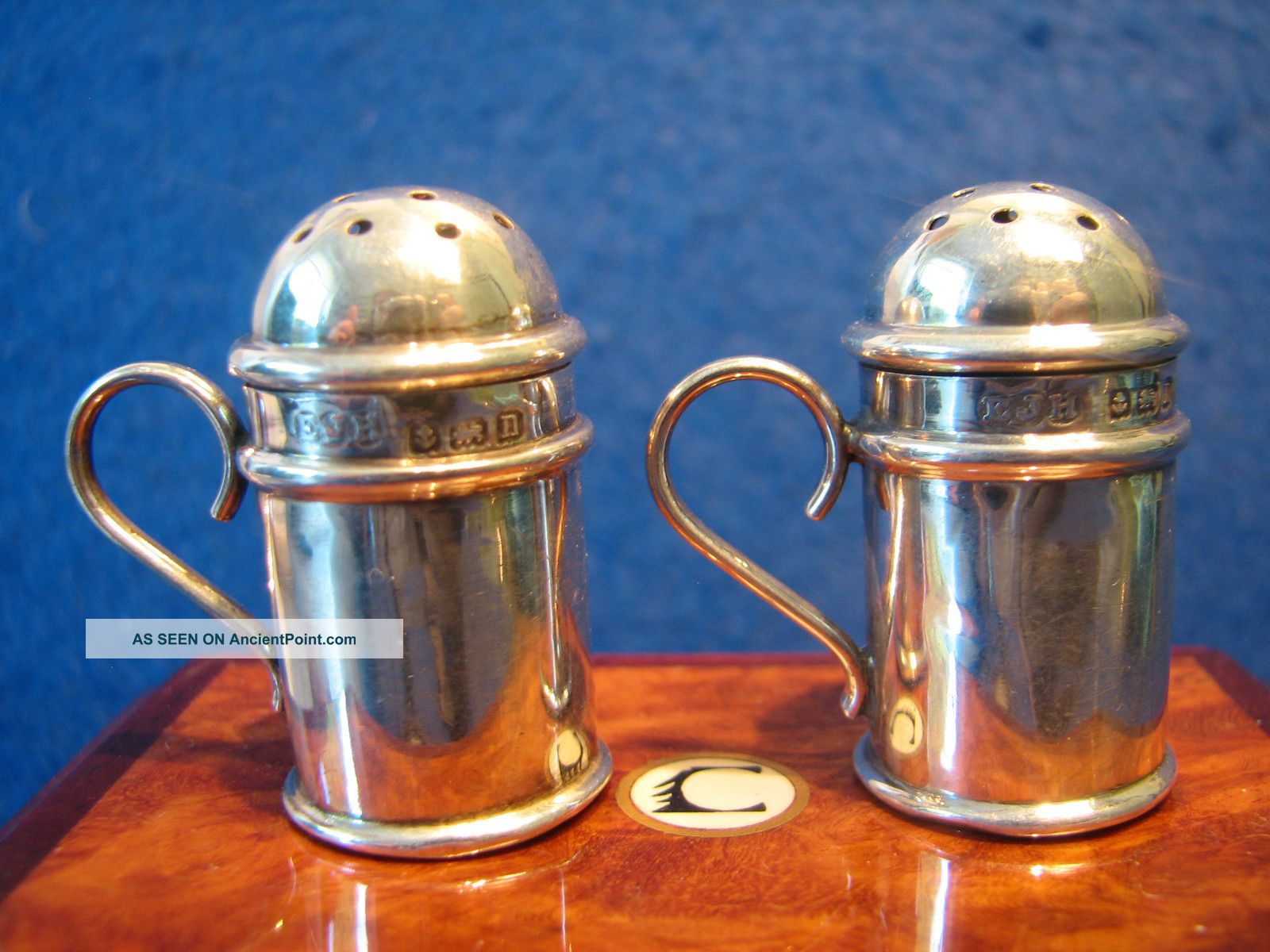 Solid Silver Edwardian Miniature Duster Pepper Pots 1912 With Handles. Salt & Pepper Shakers photo