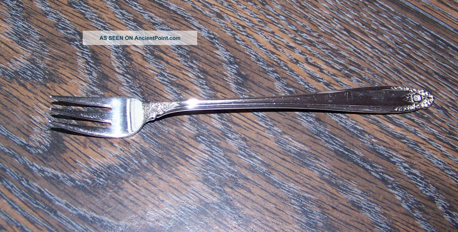 International Sterling Cocktail Fork 1939 Prelude 17.  3 Grams No Mono International photo