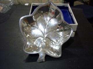 Maple Leaf Silver Plate Tray photo