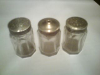 Solid Sterling Silver Topped English Salt & 2 Pepper Pots Picnic Set Cellars photo