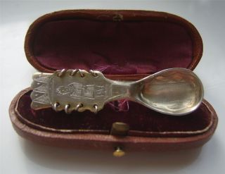 Vintage 1946 Swedish Scandinavian Silver 830 Miniature Sami Wedding Spoon Brooch photo