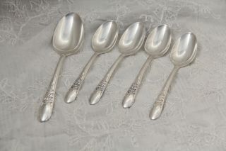 Wallace Silverplate Sweetheart Teaspoons & Oval Soup Spoon 1946 photo