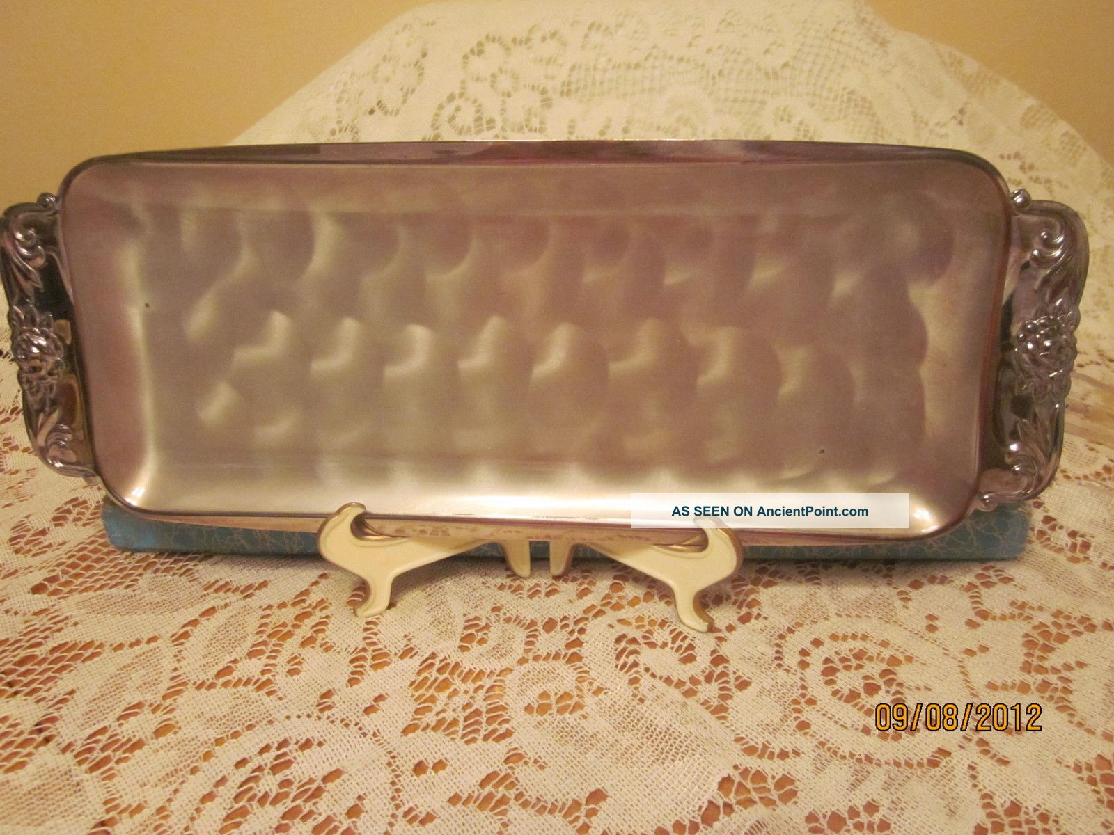 Silverplate - Bread Tray - Modern Design - 13 