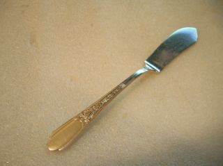 Wm.  A.  Rogers Floral Pattern Master Butter Knife 1938 photo